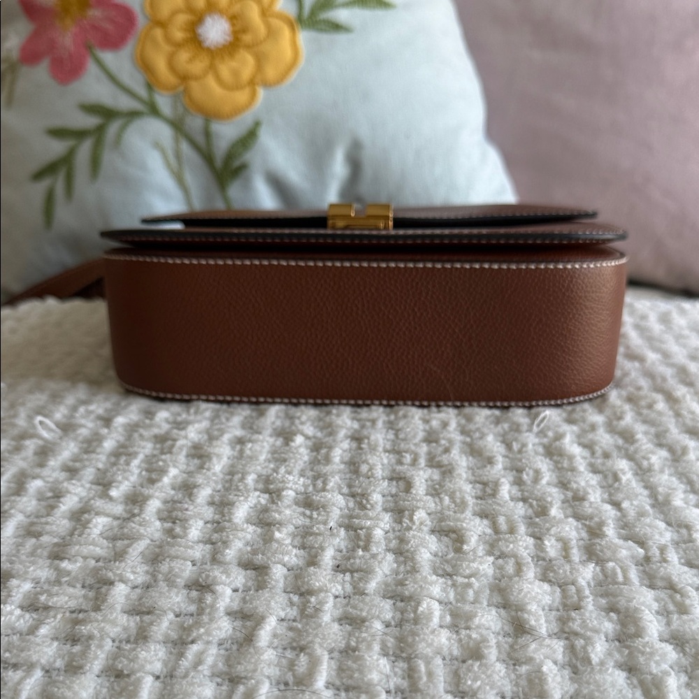 DeMellier Brown Leather Crossbody with Gold Hardware Accent - Picture 3 of 14
